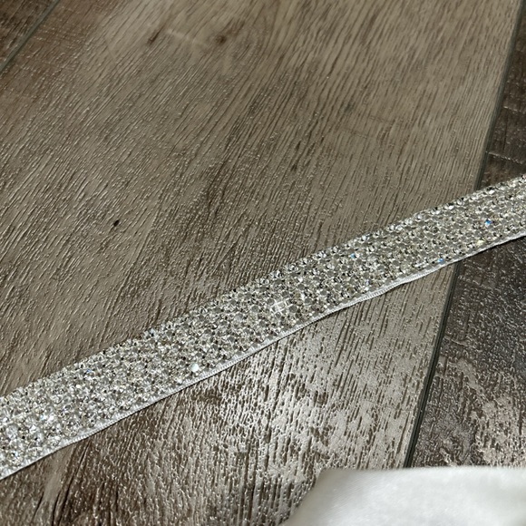 Nué Nue studio Bianca crystal wrap top in ivory - Picture 14 of 14